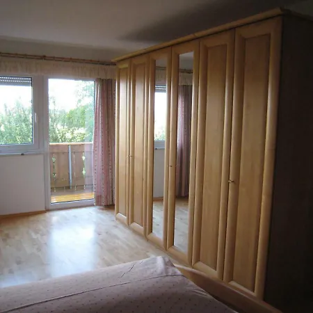 Apartment Landhaus-stockinger *